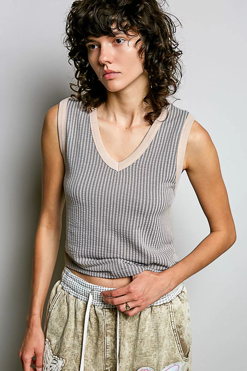 POL V-Neck Contrast Ribbed Sleeveless Tank