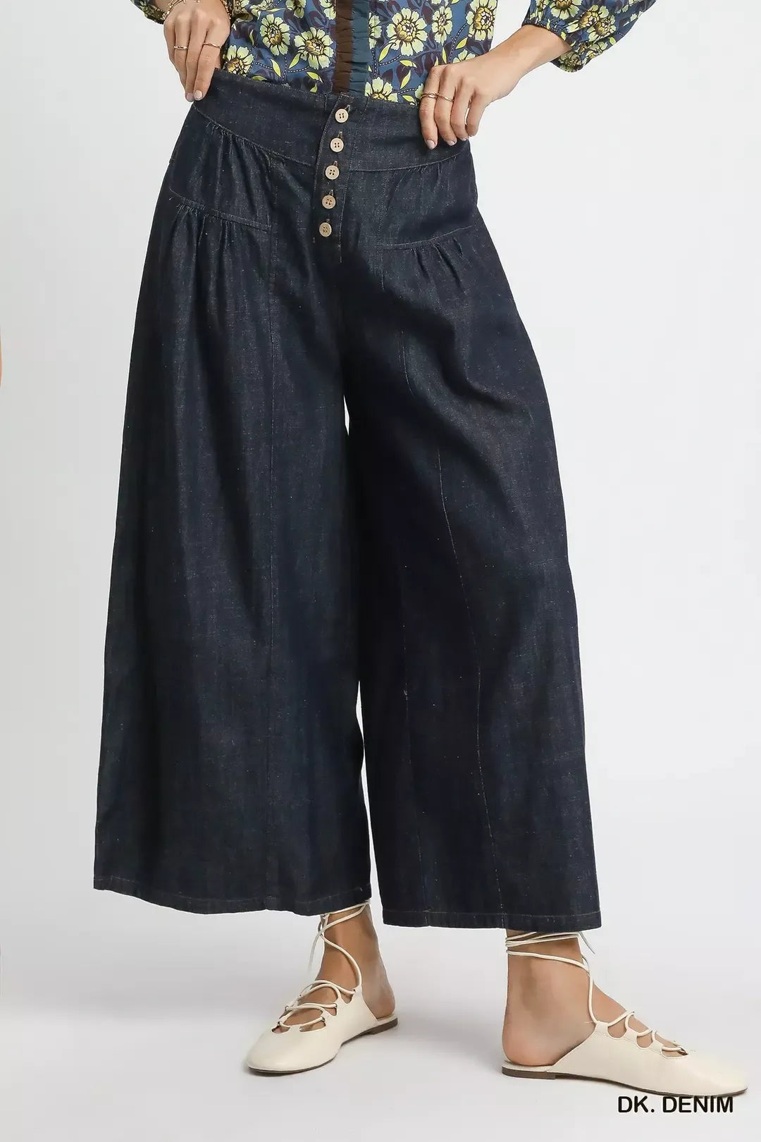 Umgee Stone Washed Wide-Leg Button-Front Culottes