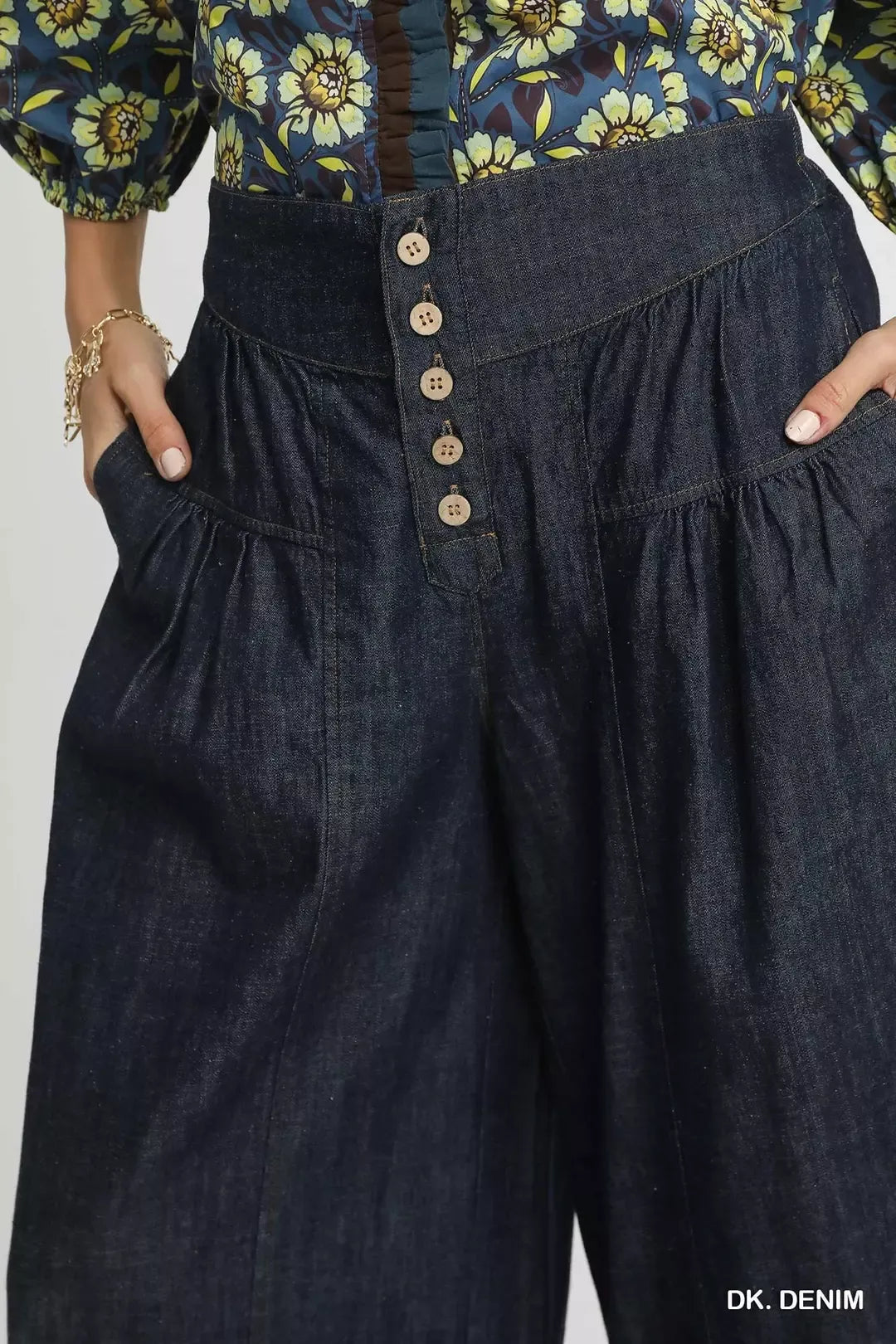 Umgee Stone Washed Wide-Leg Button-Front Culottes