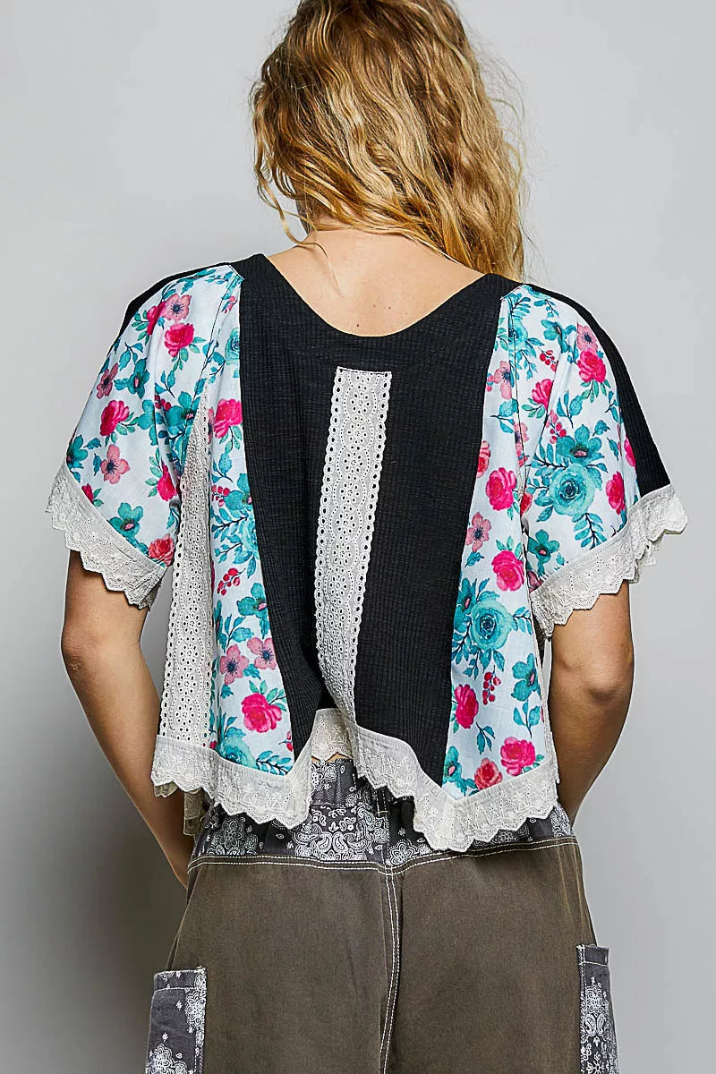POL Round Neck Ribbed Cropped Top with Lace Detail