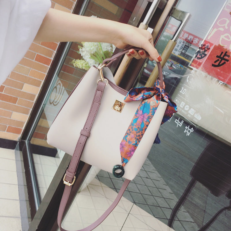 Fashion Casual Hit Color Bucket Bag Simple One-Shoulder Messenger Bag Silk Scarf Handbag (See size chart where applicable)