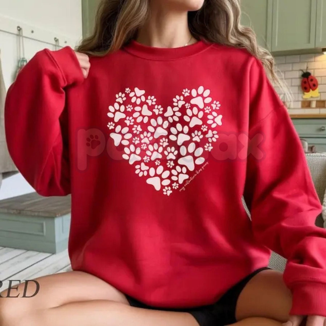 Retro Paw Heart Valentines Sweatshirt | Colorful Pet Lover Heart Shirt | Hand Drawn Dog Mom V-Day Crewneck | Y2K Aesthetic Pet Mama Jumper | Funky Paw Print Valentine Pullover