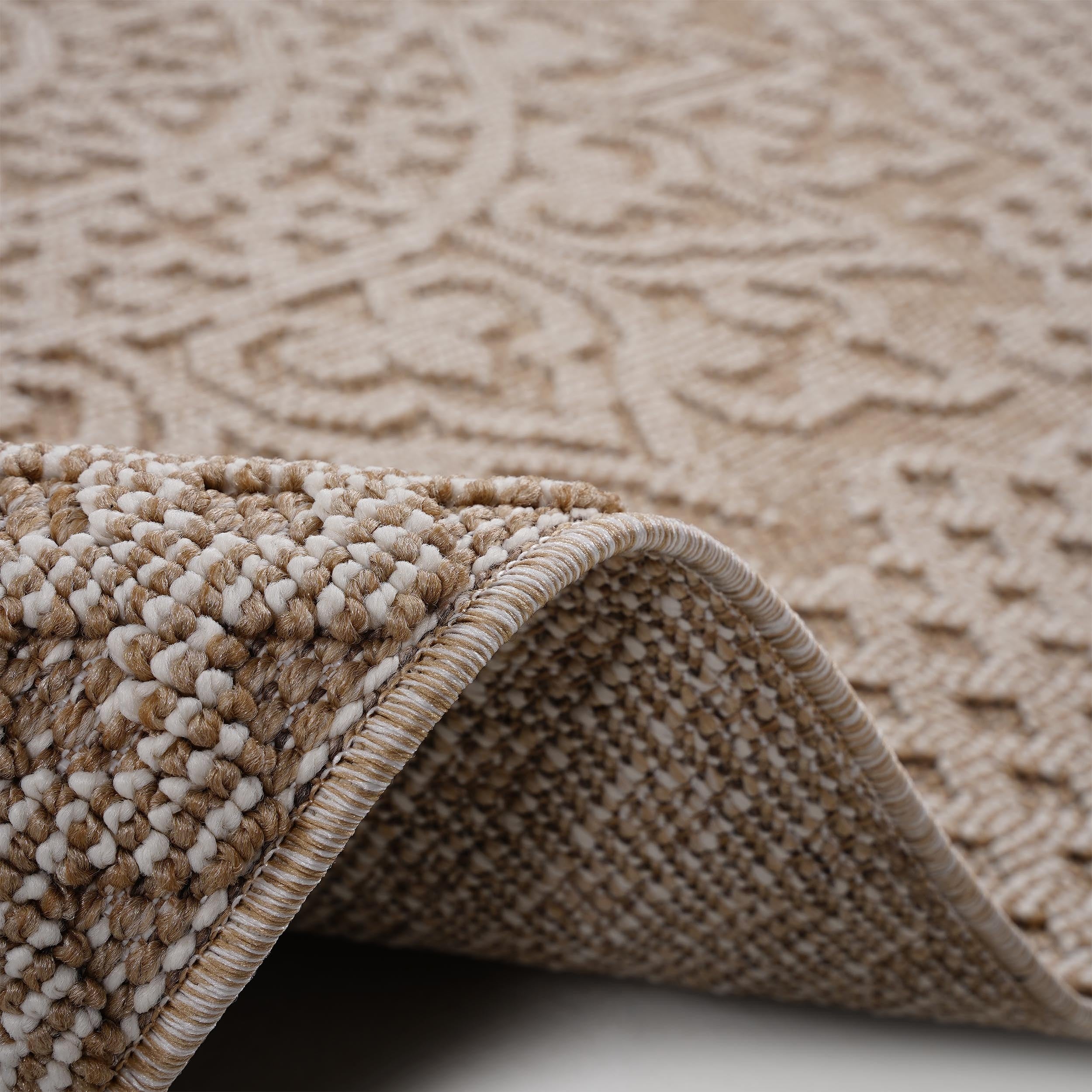 NAAR Guros Collection 4X6 Beige / Medallion Indoor / Outdoor Area Rug