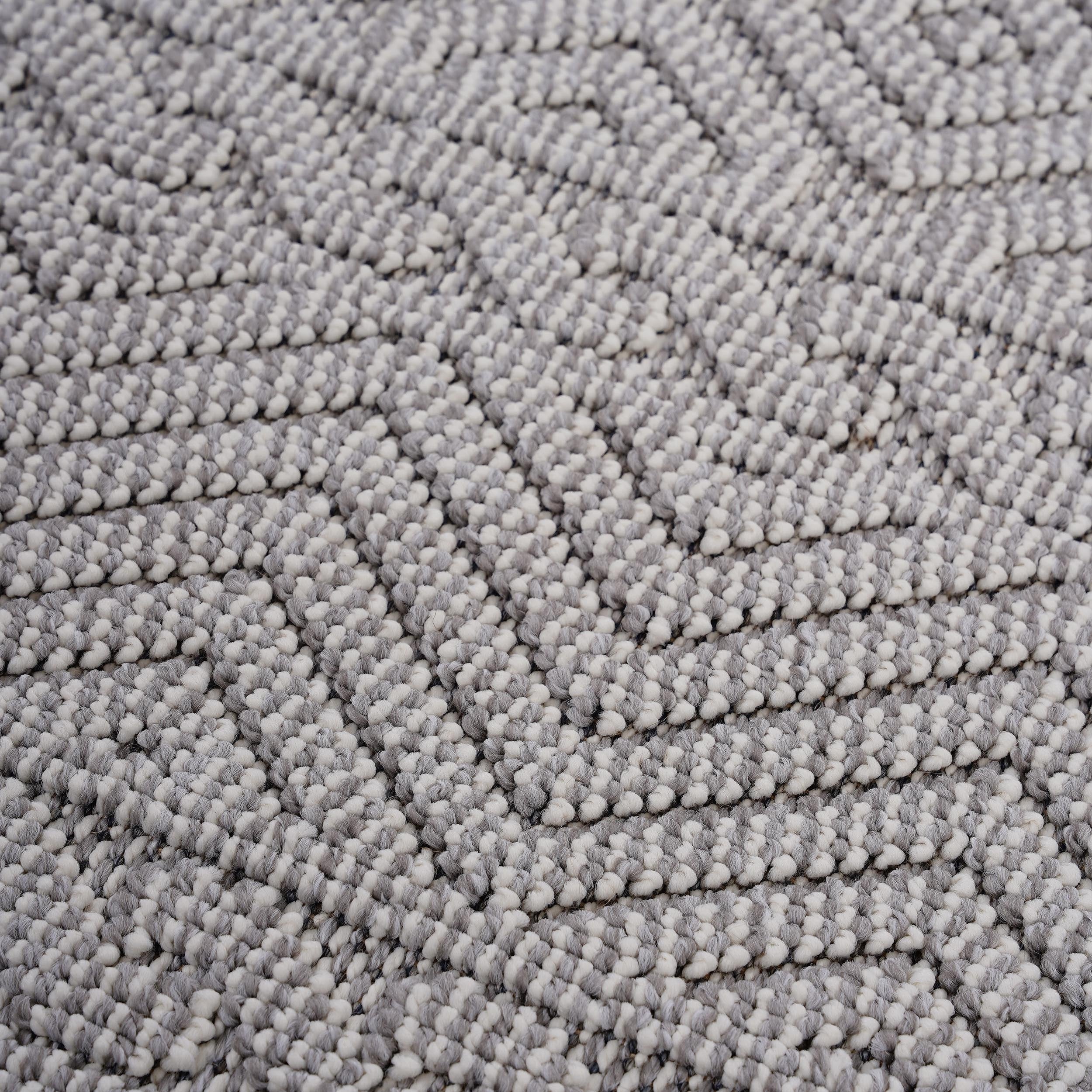 NAAR Guros Collection 4X6 White / Geometric Indoor / Outdoor Area Rug