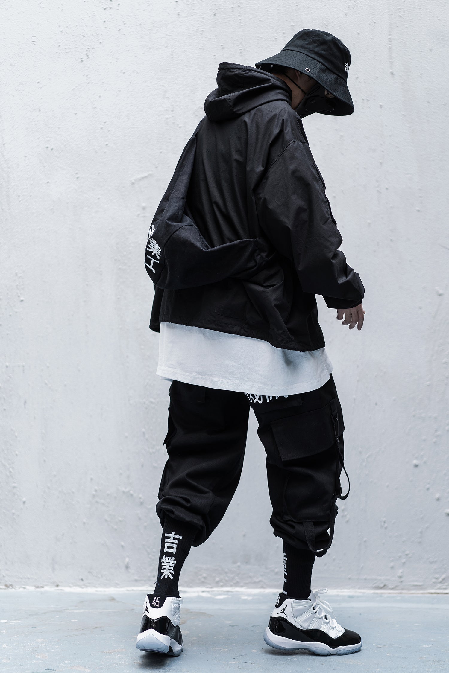 HiP5 Black 09 I-Tech Cargo Pants
