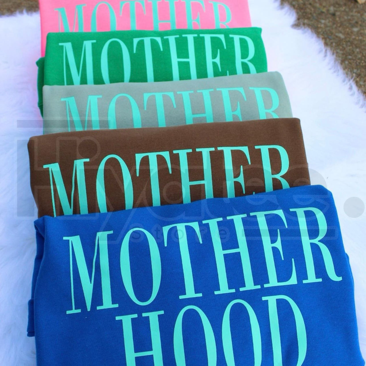 MOTHERHOOD Mom Crew Neck Sweatshirt: Classic Aesthetic Motherhood Pullover
