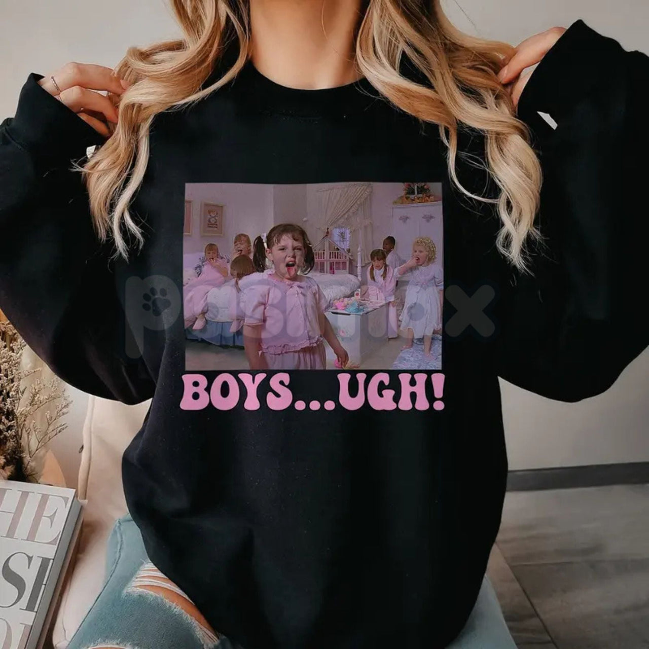 Funny Valentines Sweatshirt | Retro Valentine Day Shirt | Sarcastic Anti-Valentine Crewneck | Groovy Heart Graphic Jumper | Aesthetic Galentine's Pullover | Funny Love Quotes Shirt