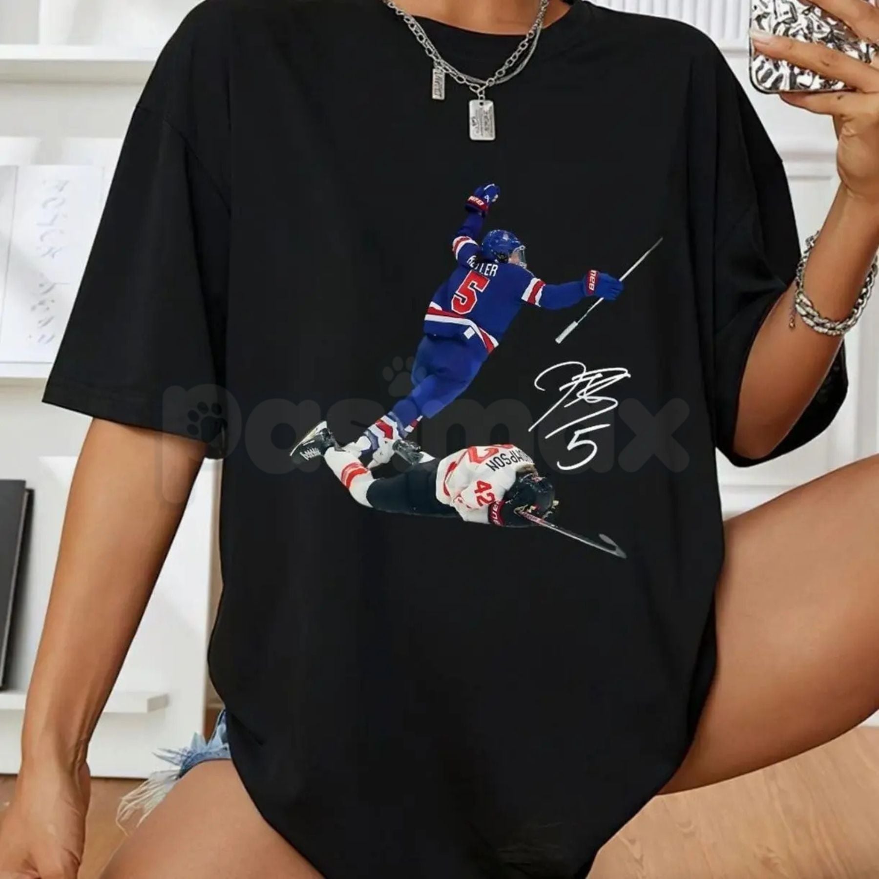 Megan Keller & Hilary Knight Vintage Hockey T-Shirt - USA Women's Hockey Legend Graphic Tee, Retro 90s Style Sports Apparel, Premium Heavyweight Unisex 100% Cotton Top, Olympic Hockey Fan Shirt, Hilary Knight & Megan Keller Souvenir Tee