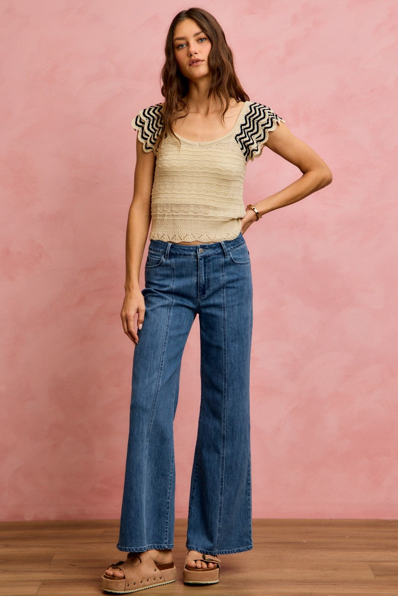 SO ME Wavy Textured Knit Top With Fluttered Sleeves