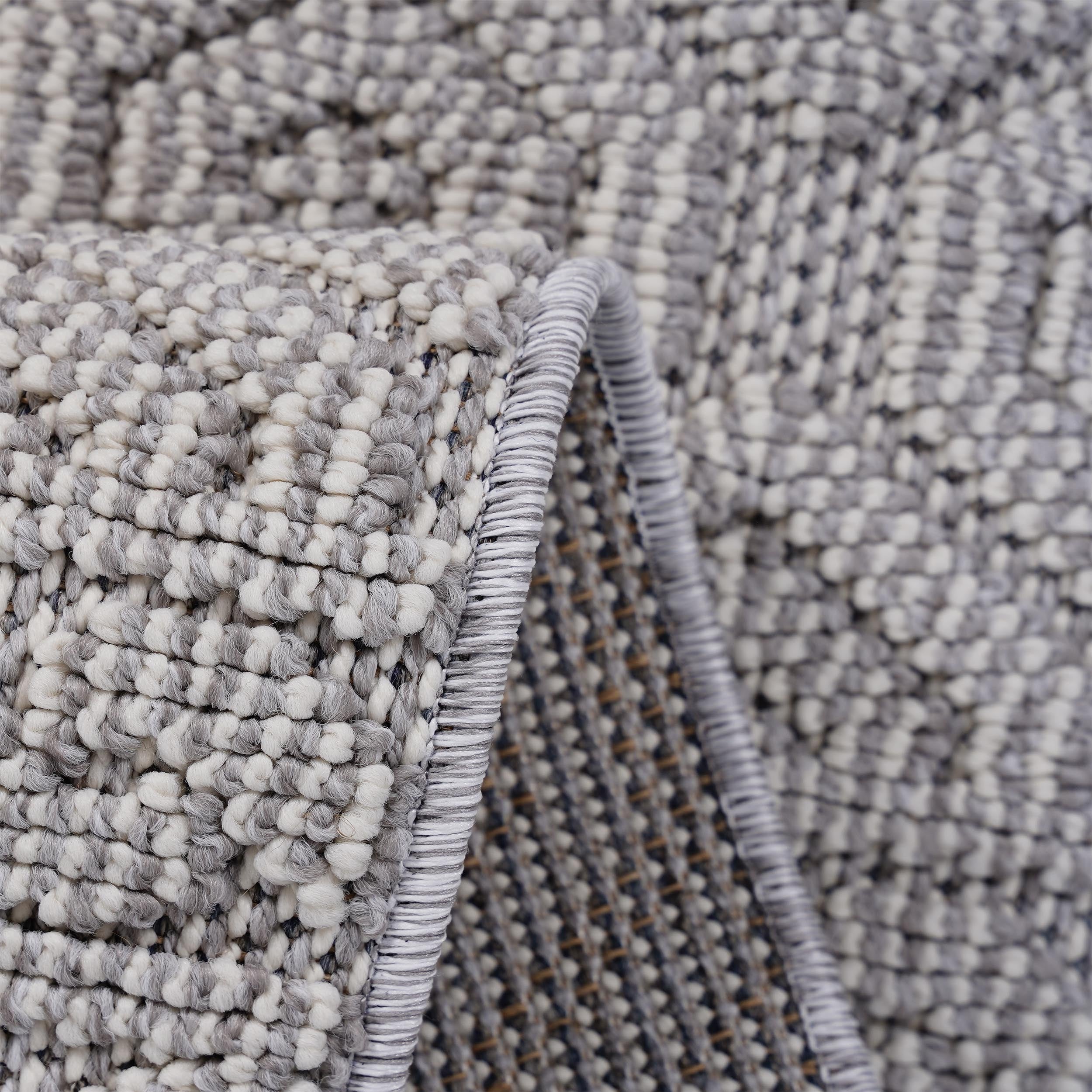 NAAR Guros Collection 4X6 White / Geometric Indoor / Outdoor Area Rug