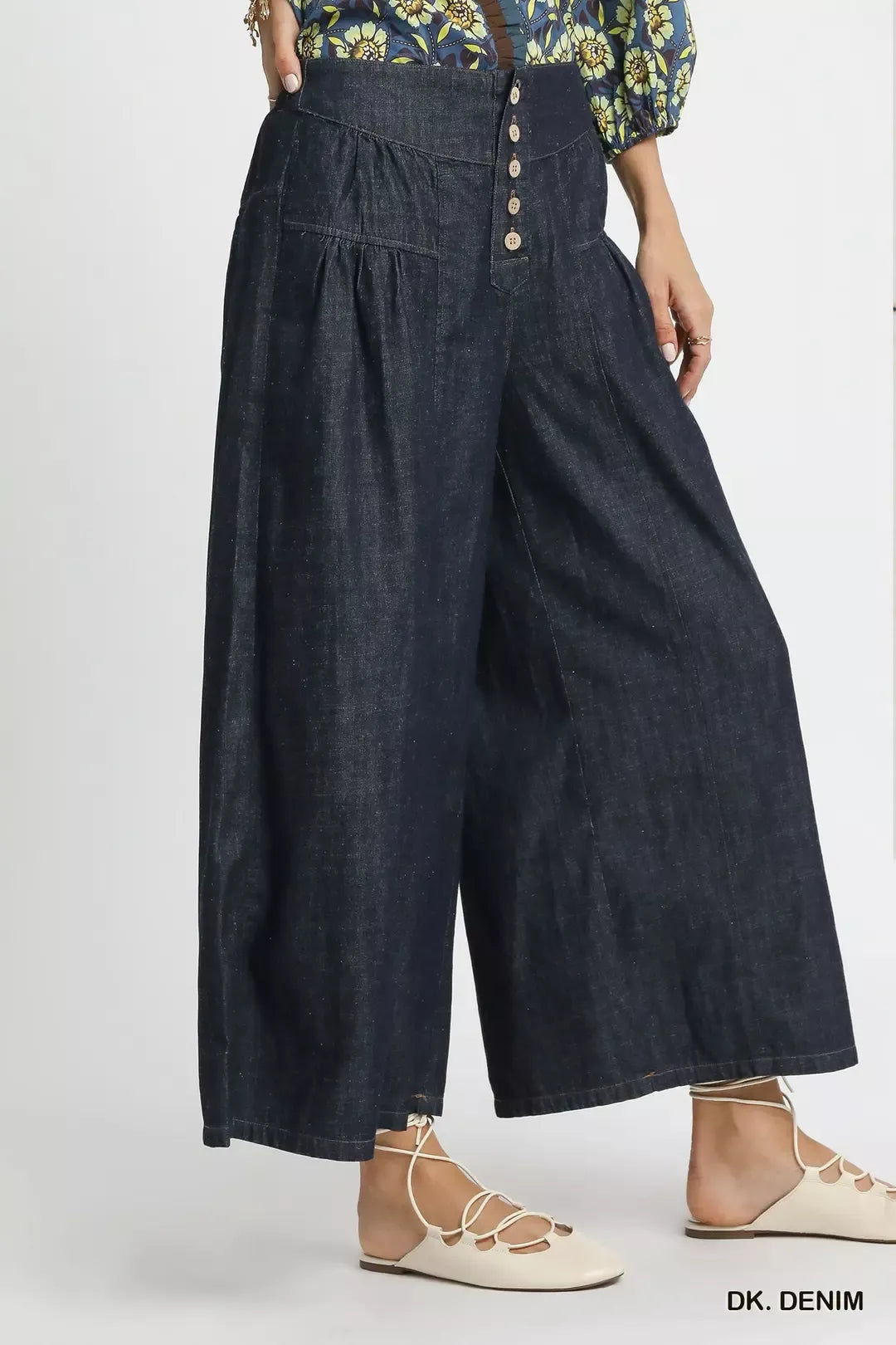Umgee Stone Washed Wide-Leg Button-Front Culottes