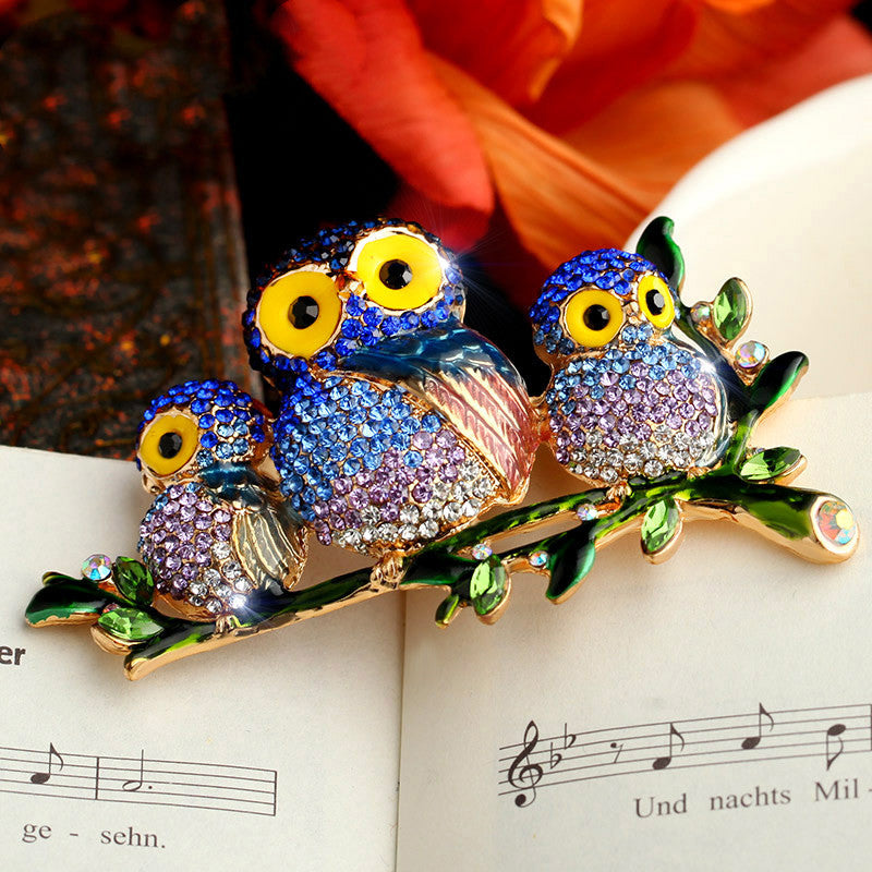 Cute Owl Shaped Fashion Brooch