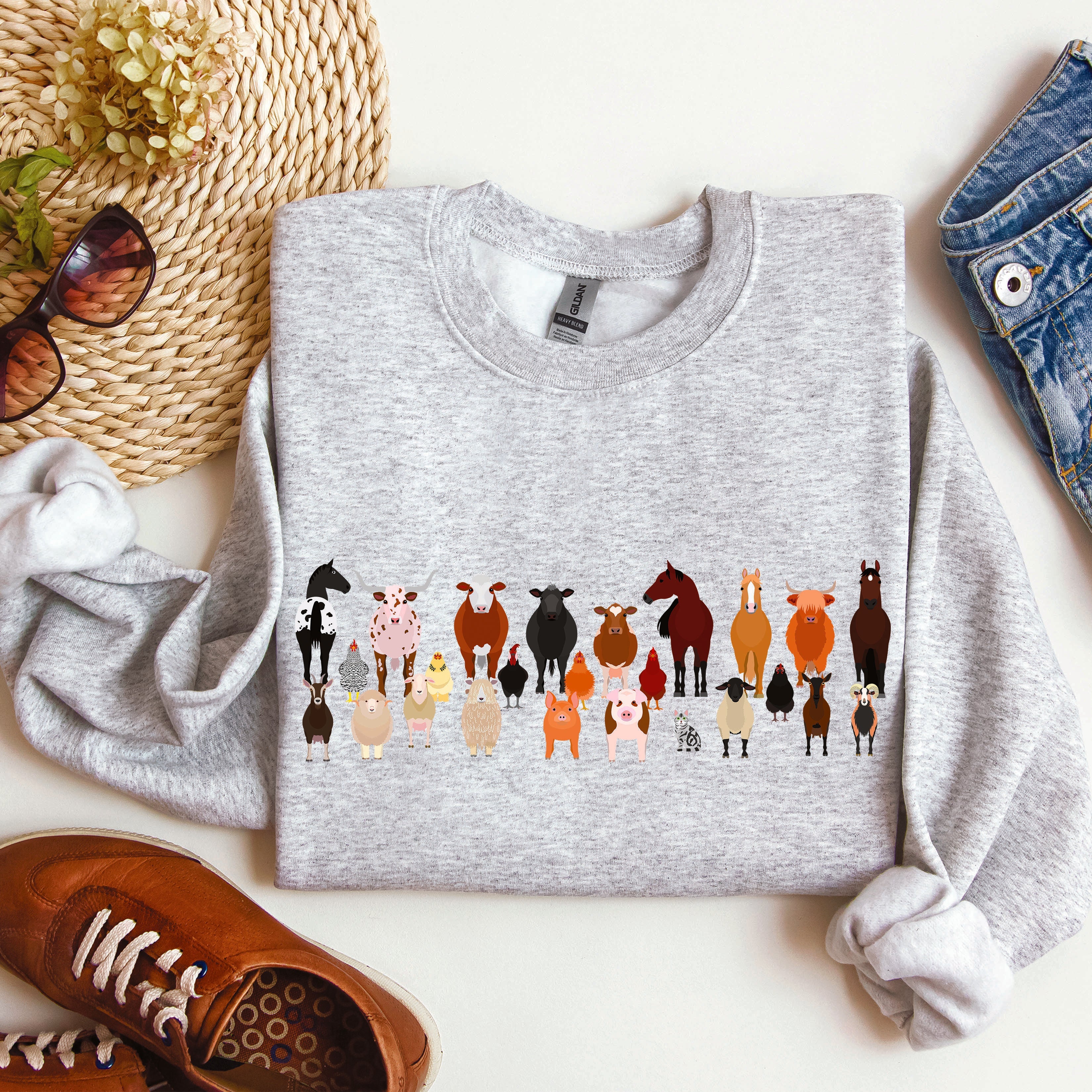 Farm Animals Lover Barnyard Friends Cozy Country Farm Scene For Animal Lovers Sweatshirt