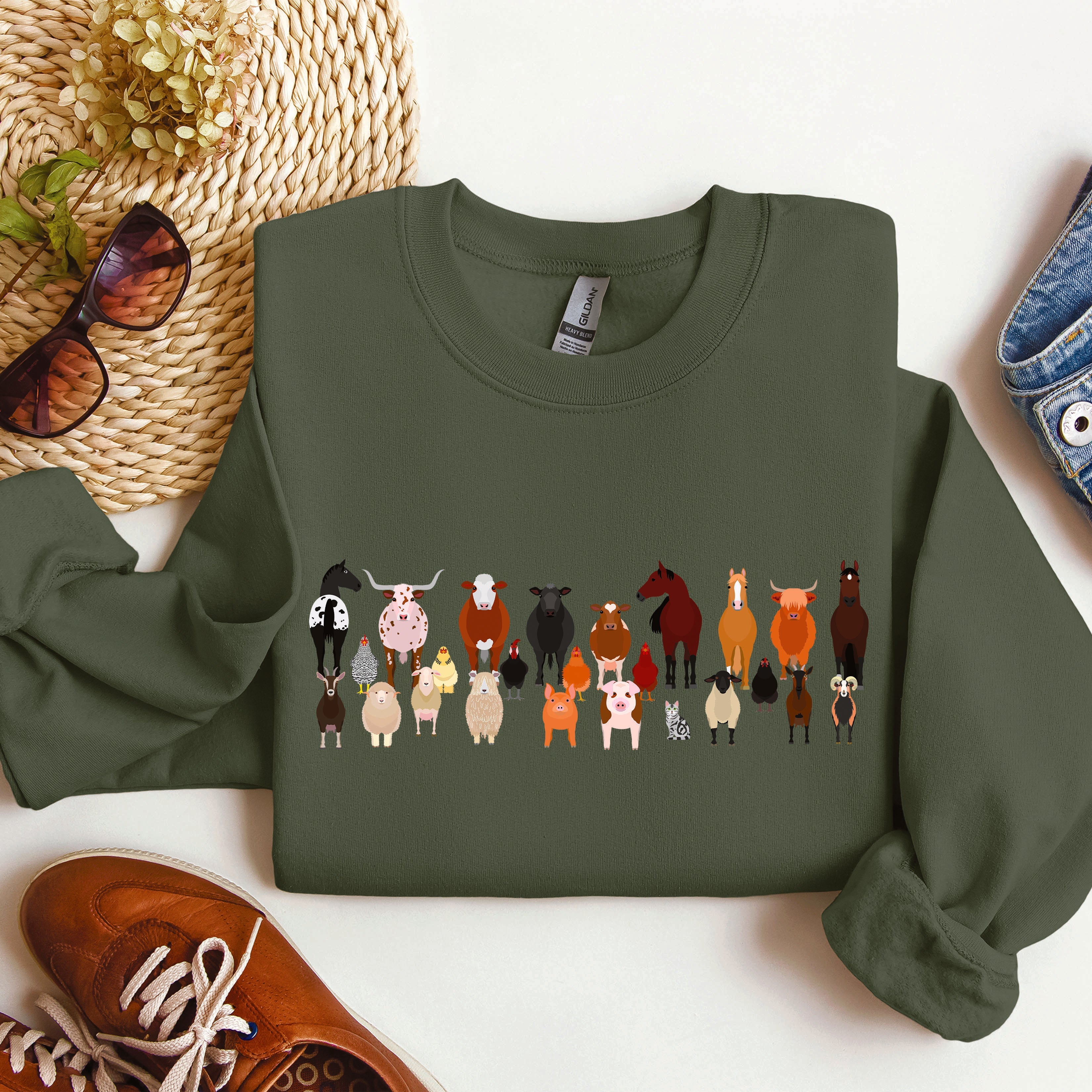 Farm Animals Lover Barnyard Friends Cozy Country Farm Scene For Animal Lovers Sweatshirt