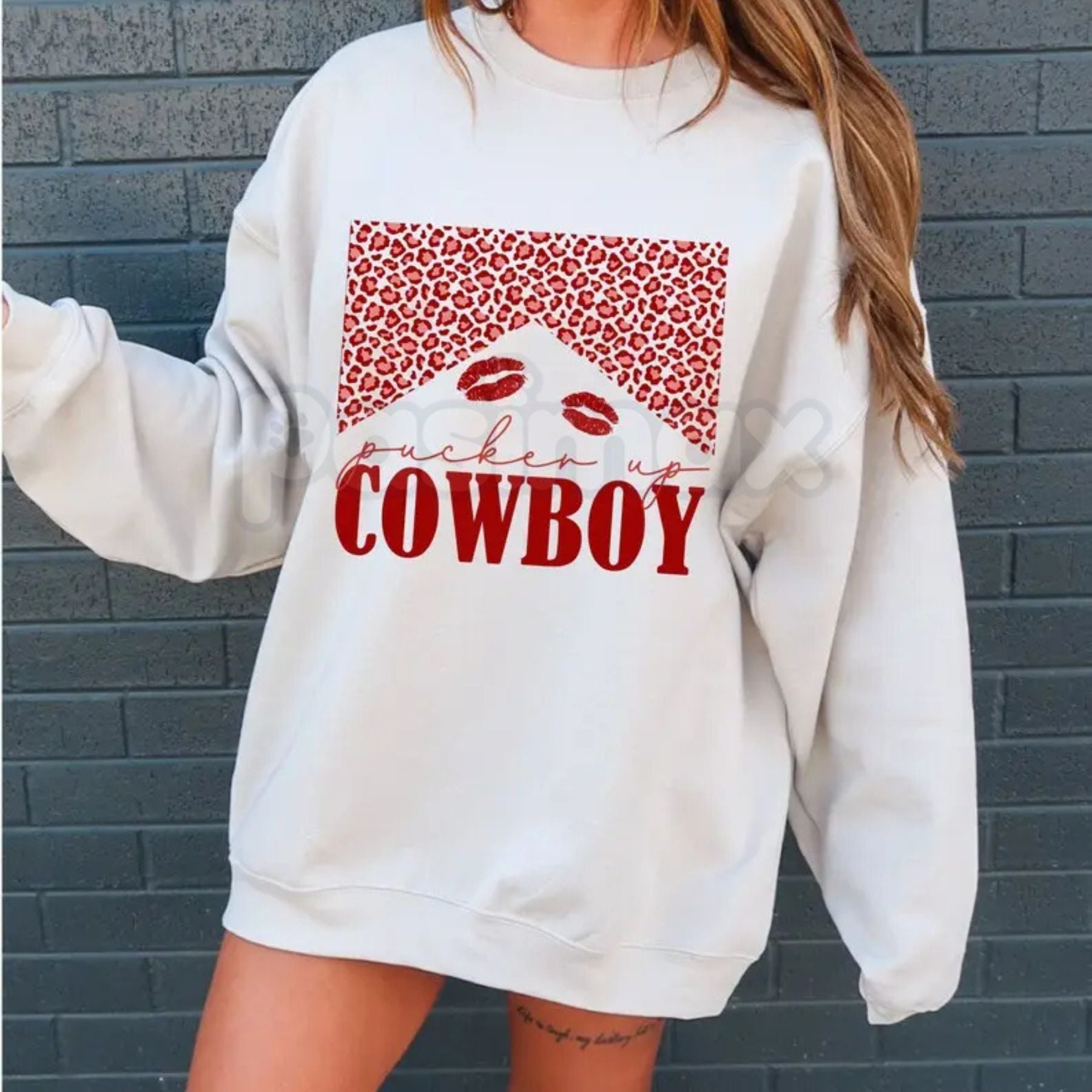 Western Valentine Cowboy Sweatshirt | Retro Howdy Valentine Crewneck | Vintage Cowboy Boots Heart Shirt | Coastal Cowgirl V-Day Jumper | Pink Western Rodeo Pullover | Country Love Gift for Her
