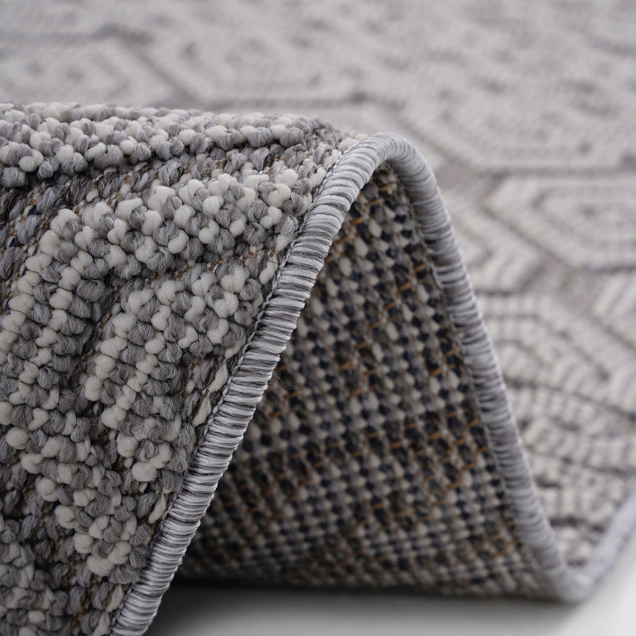 NAAR Guros Collection 2X8 Grey / White / Geometric Indoor / Outdoor Runner Rug