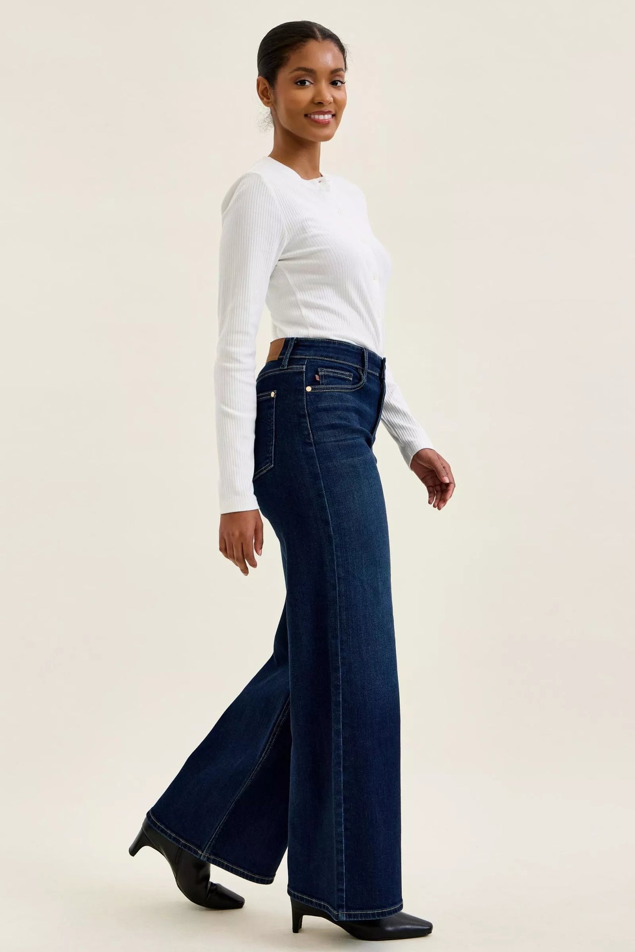 Judy Blue High-Waisted Wide-Leg Dark Wash Jeans