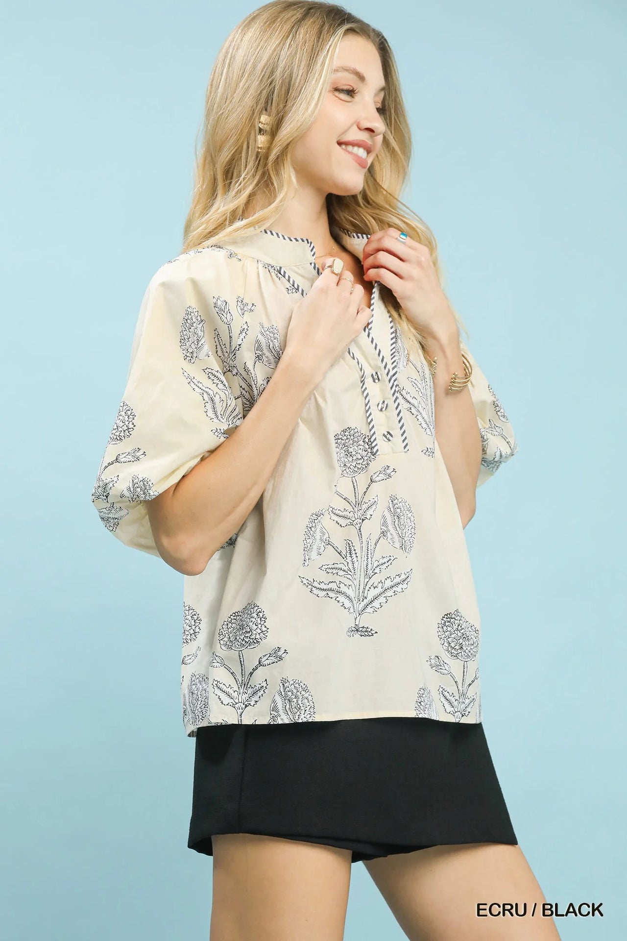 Umgee Floral Print V-Neck Top