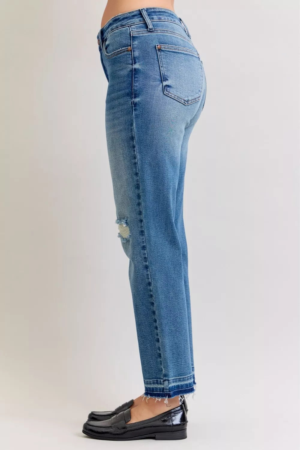 Judy Blue Full Size Mid Rise Bf Patch & Repair Destroyed Release Hem Jeans Plus Size