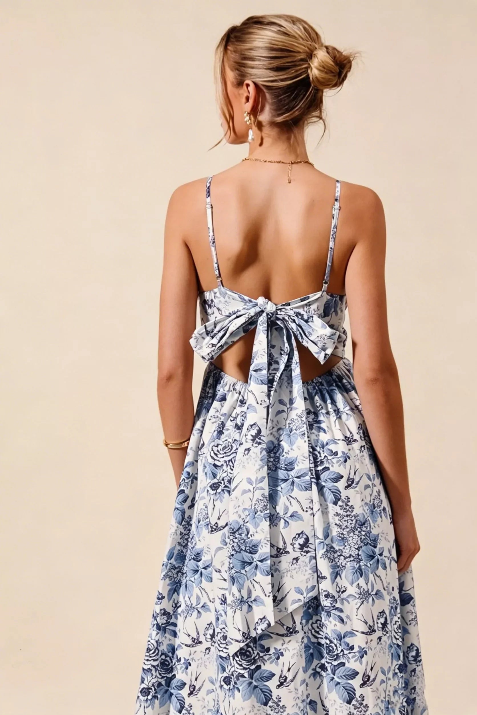 SO ME Floral Woven V Neck Dress With Back Ribbon Tie