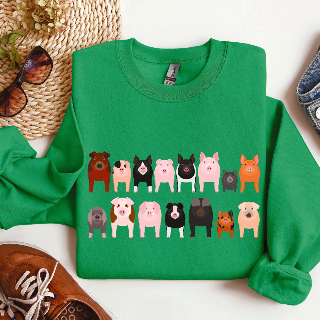 Pig Breeds Farm Animal Lover Illustration Graphic For Pig Enthusiasts Sweatshirt