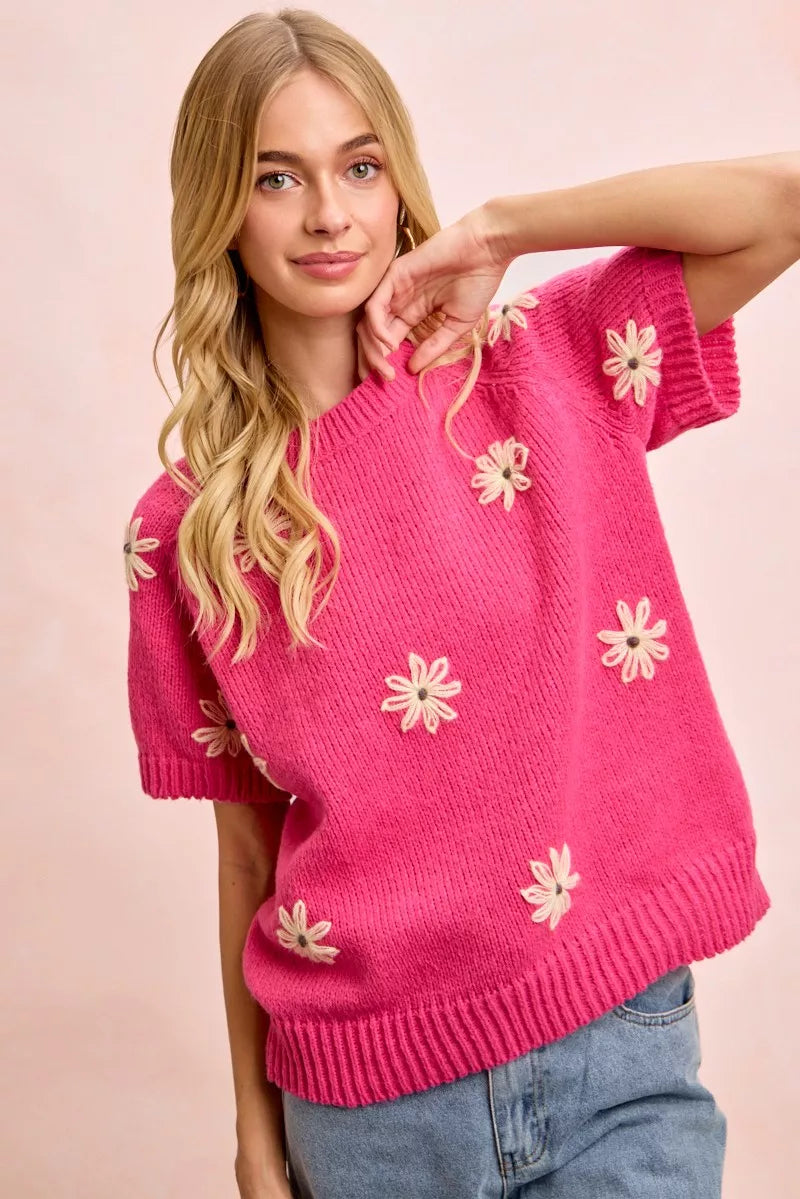 BiBi Flower Embroidered Short Sleeves Knit Top