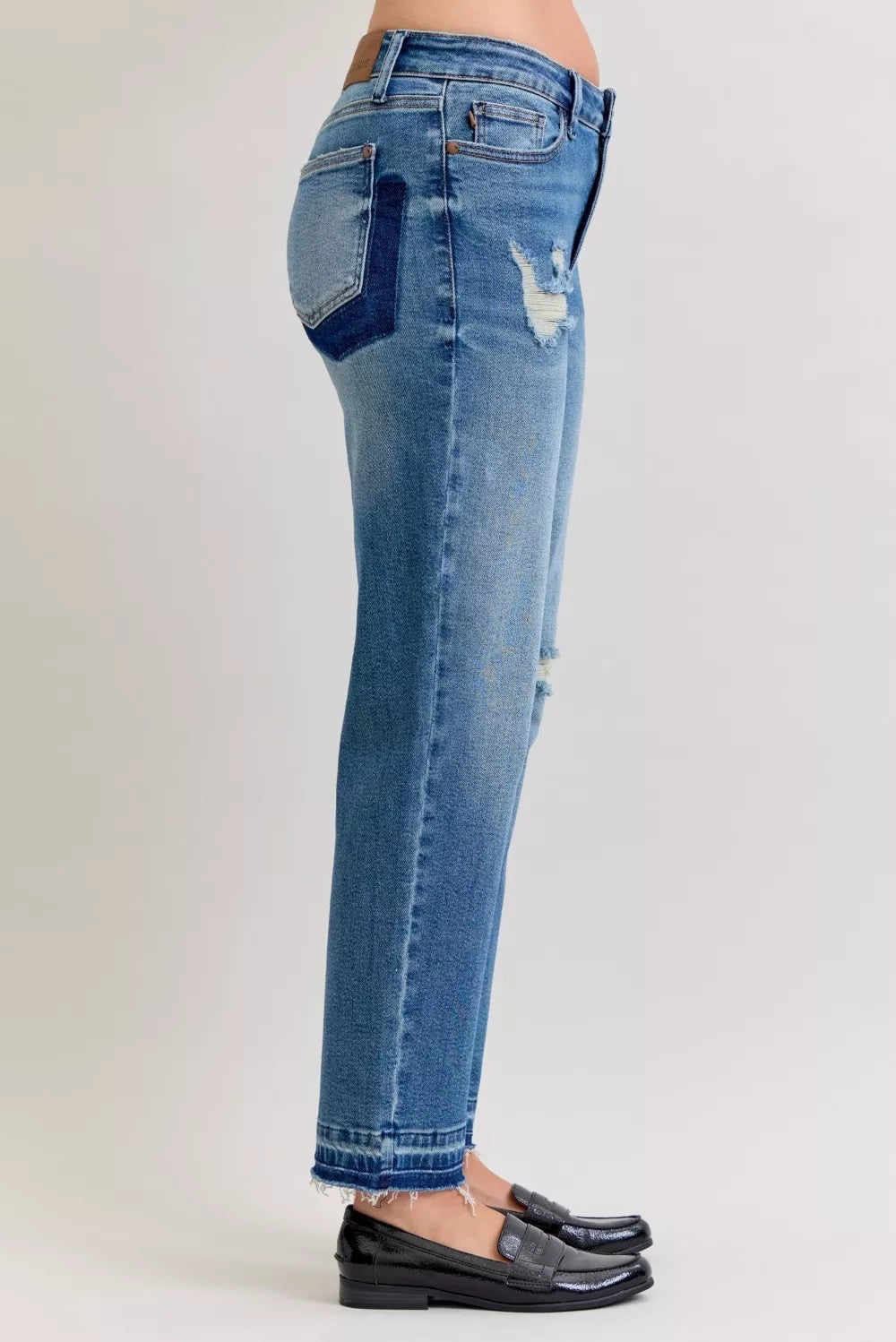 Judy Blue Full Size Mid Rise Bf Patch & Repair Destroyed Release Hem Jeans Plus Size