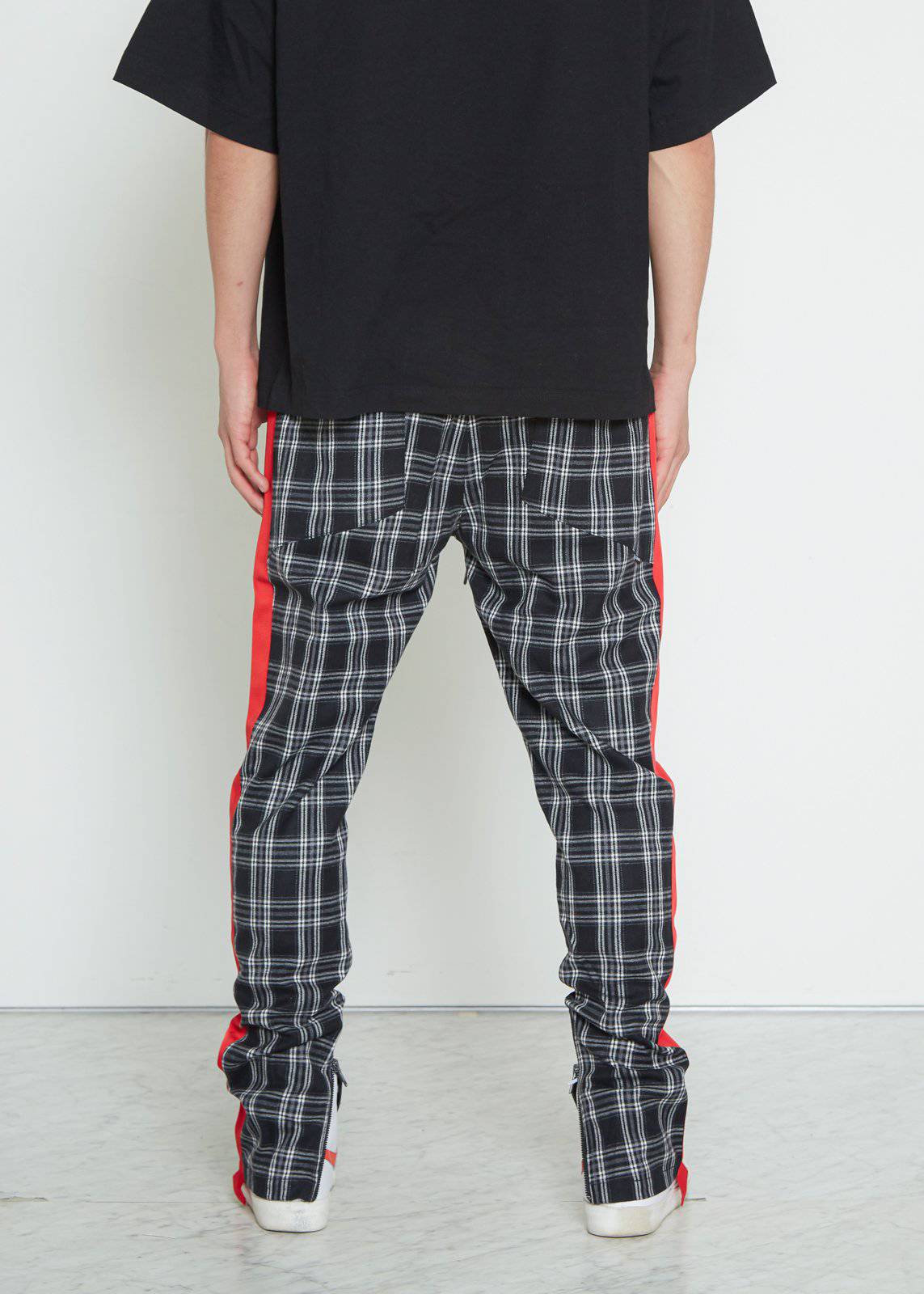 Konus Men's  Plaid Pants in Gray
