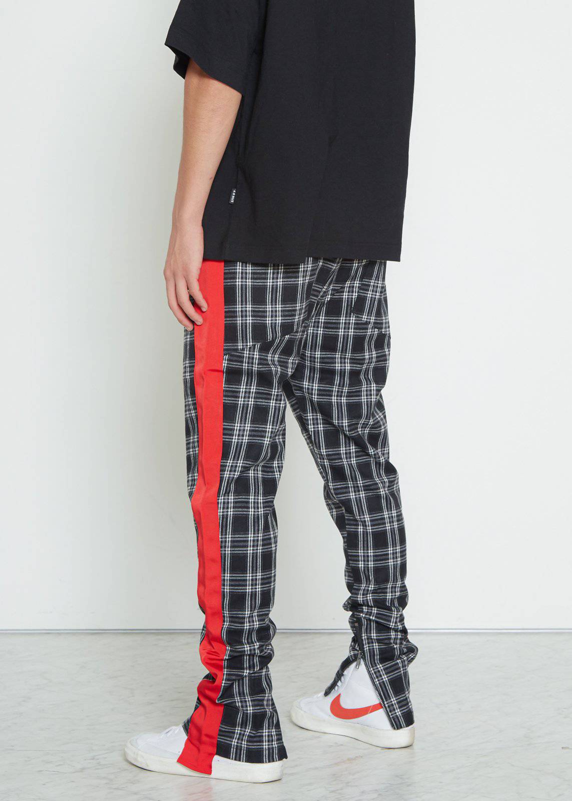 Konus Men's  Plaid Pants in Gray