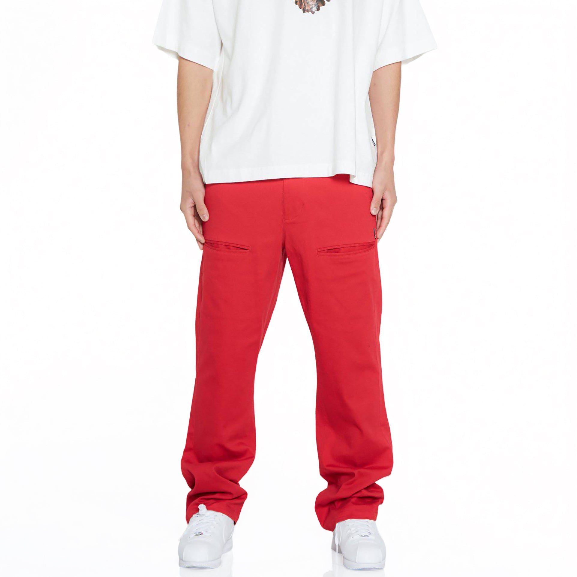 Konus Men's Baggy Chino Pants in Red
