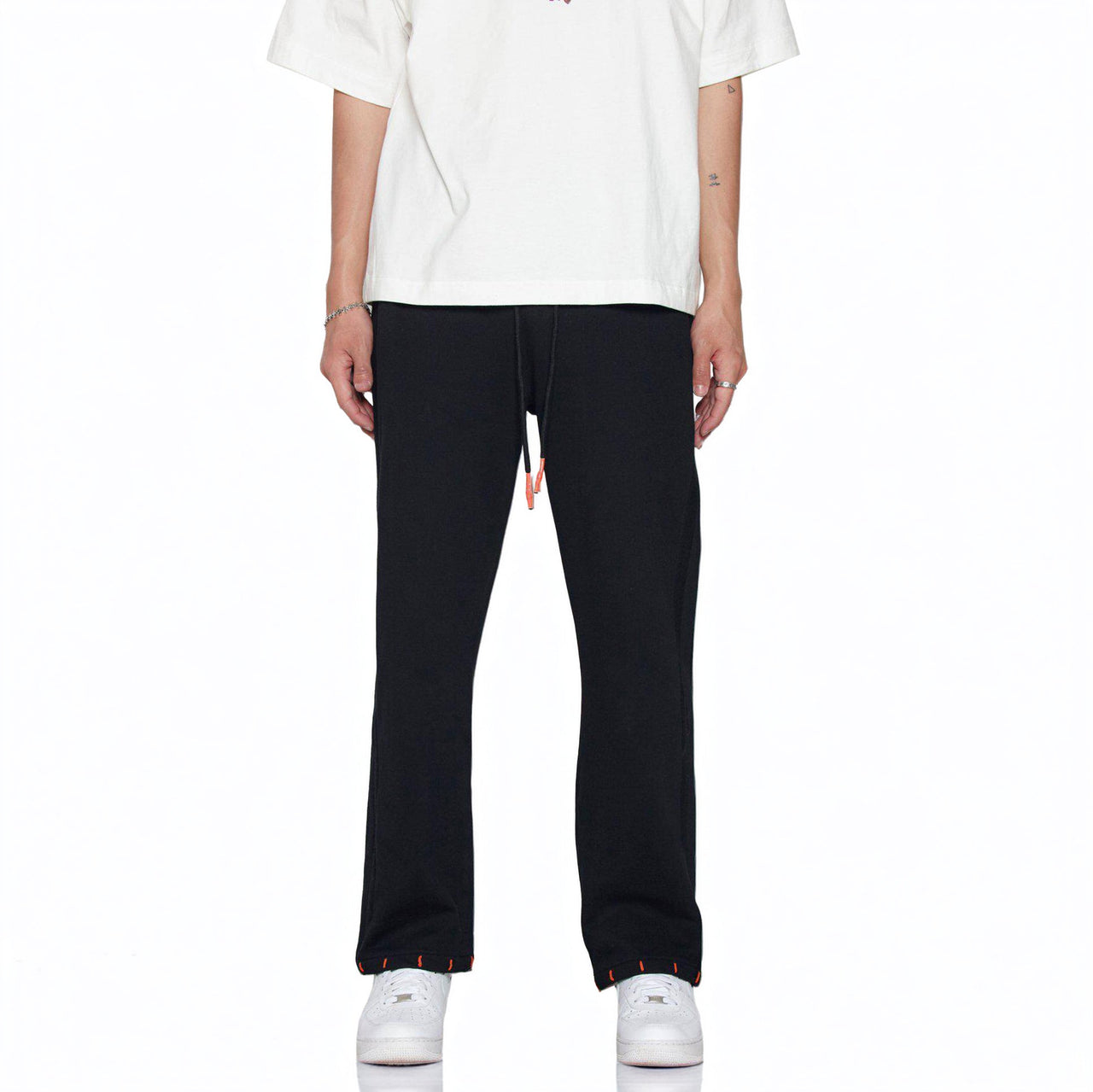 Konus Men's Wide Leg Sweatpants in Black