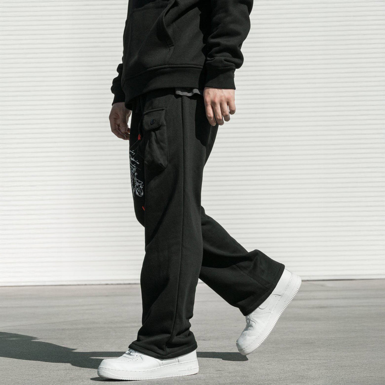 Konus Men's Wide Print Patch French Terry Sweatpants in Black