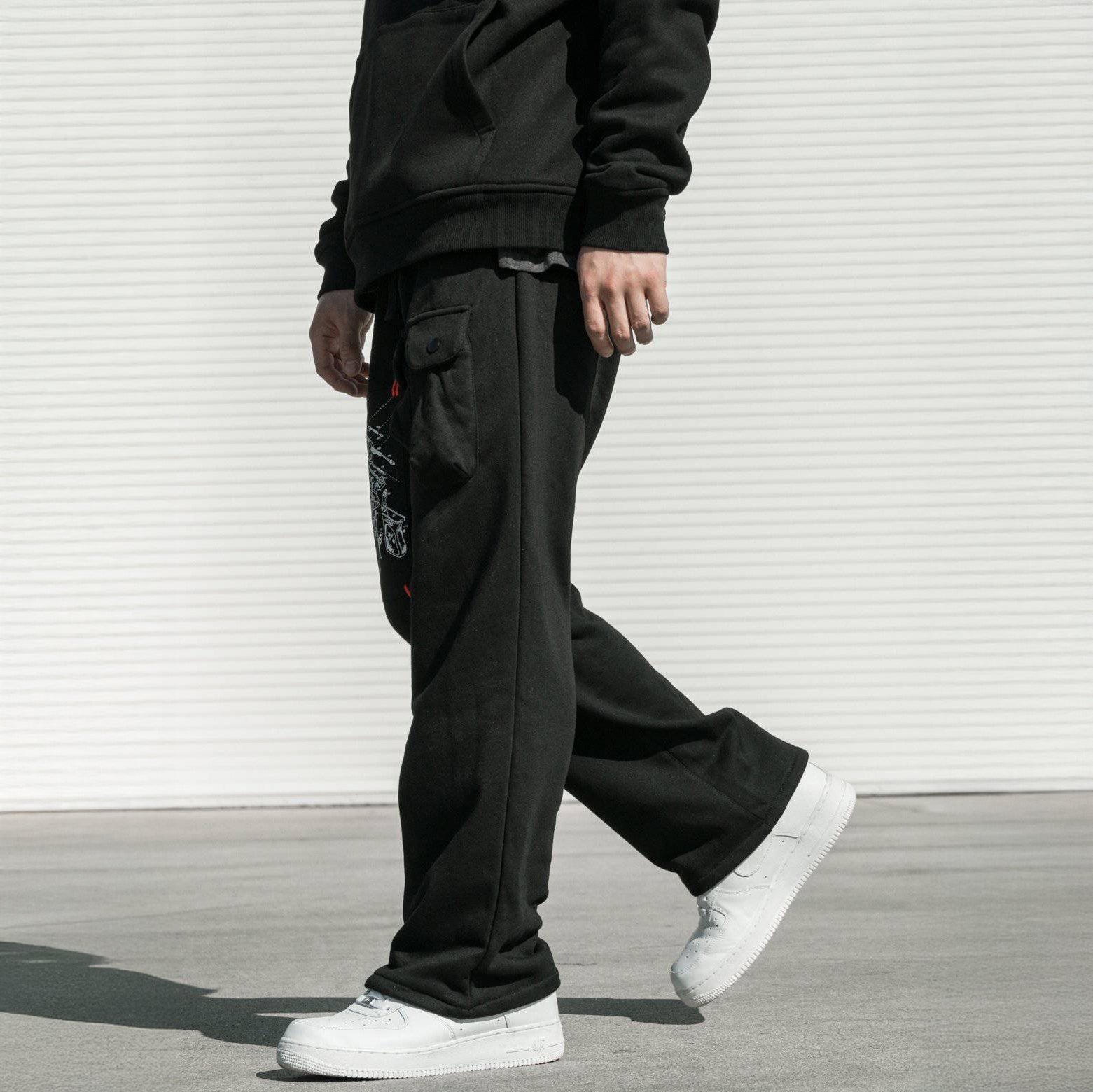Konus Men's Wide Print Patch French Terry Sweatpants in Black