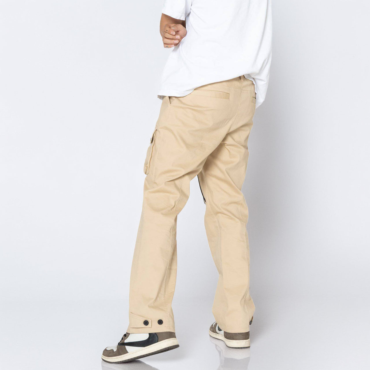 Konus Men's Cargo Pants with Removable Pocket in Khaki