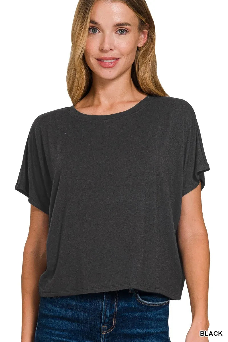 Zenana Round Neck Short Sleeve Cropped T-Shirt