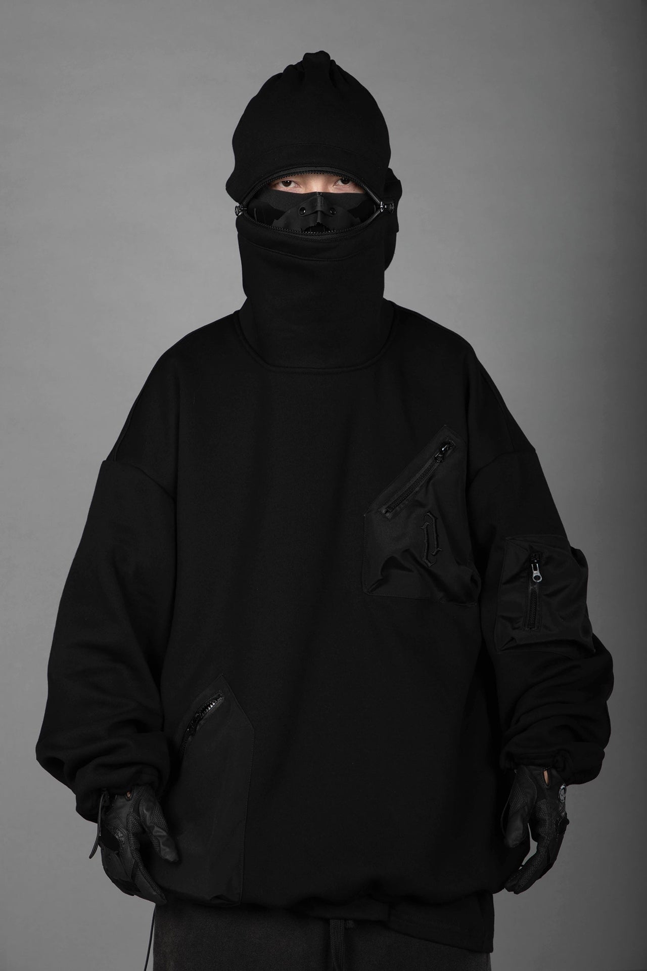 HiH33 Black Utility Hoodie