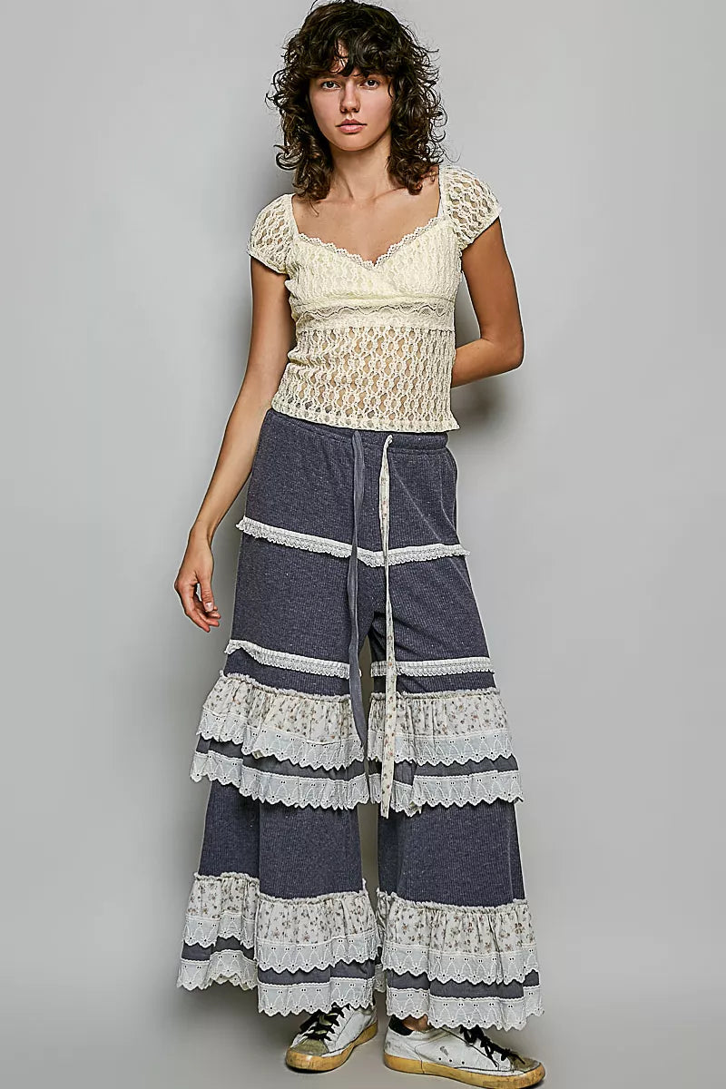 POL Sweetheart Neck Lace Short Sleeve Top