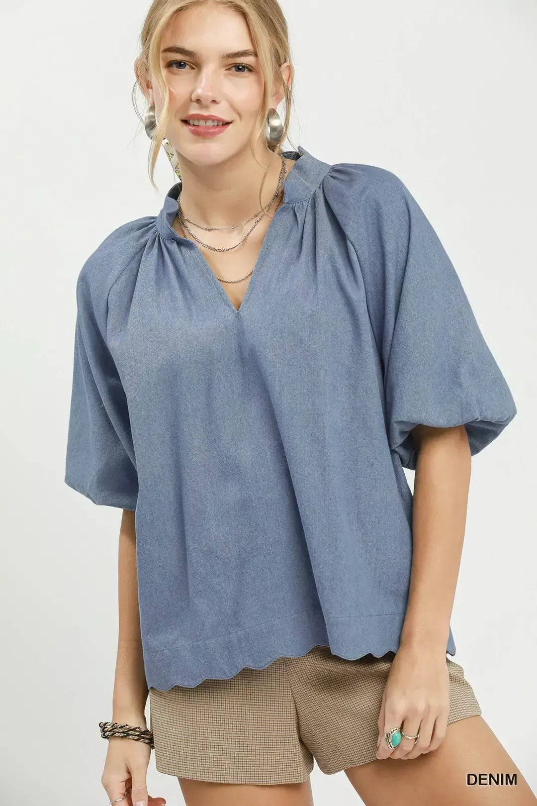 Umgee Chambray Scallop Hem Puff Sleeve Top