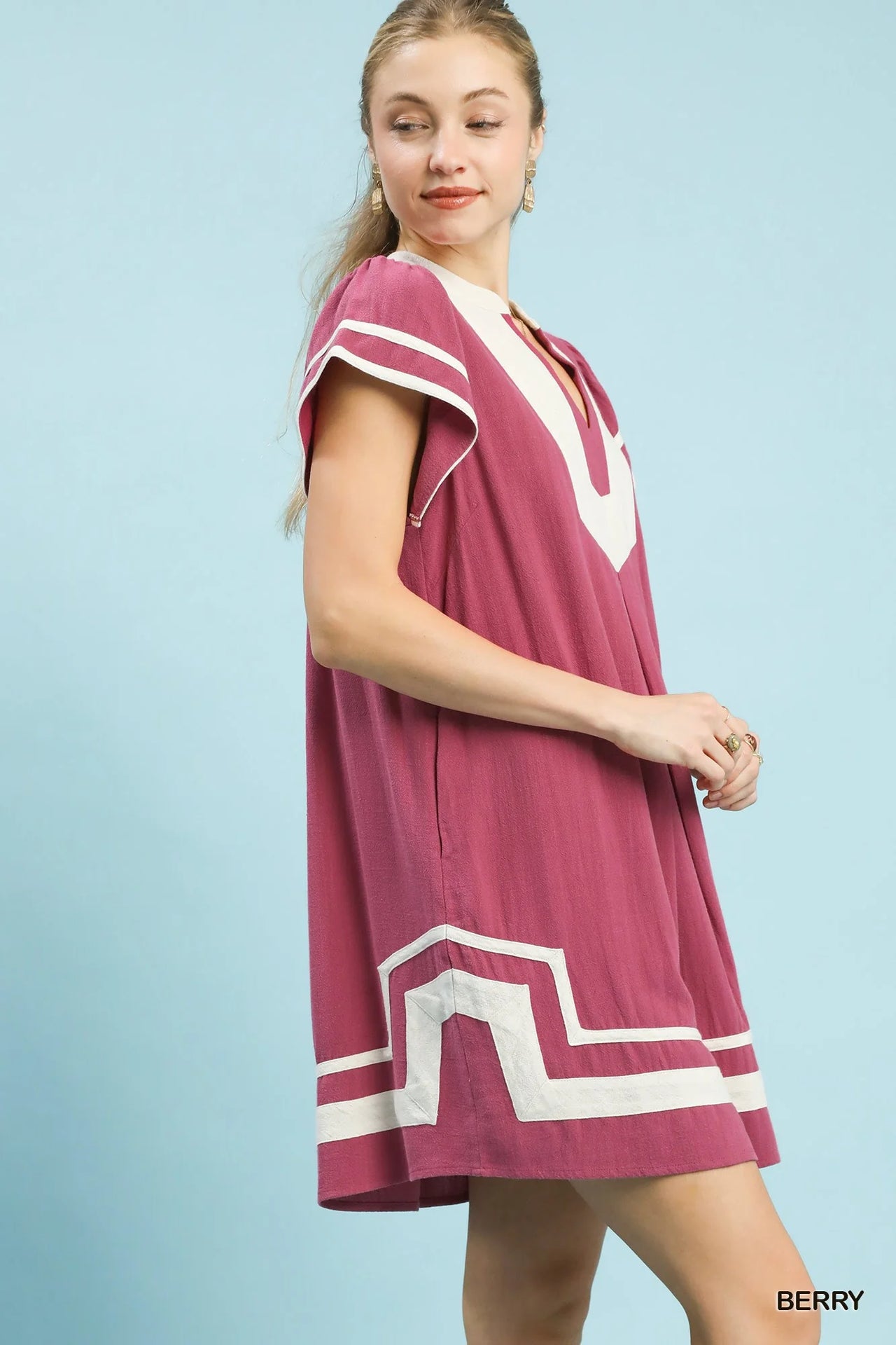 Umgee Linen Contrast Trim Short Sleeve Dress
