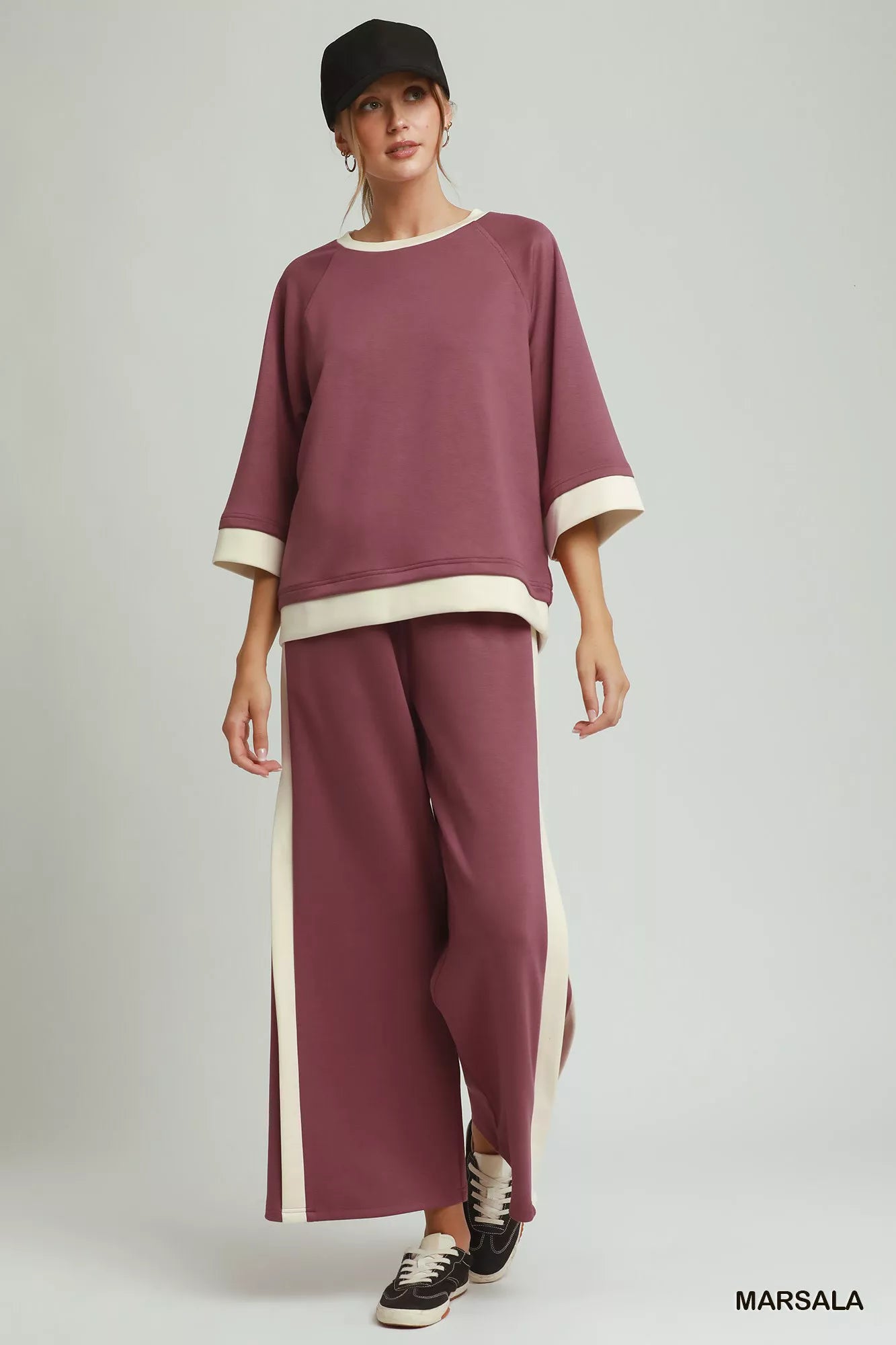 Umgee Colorblock Crewneck Raglan Sleeve Top