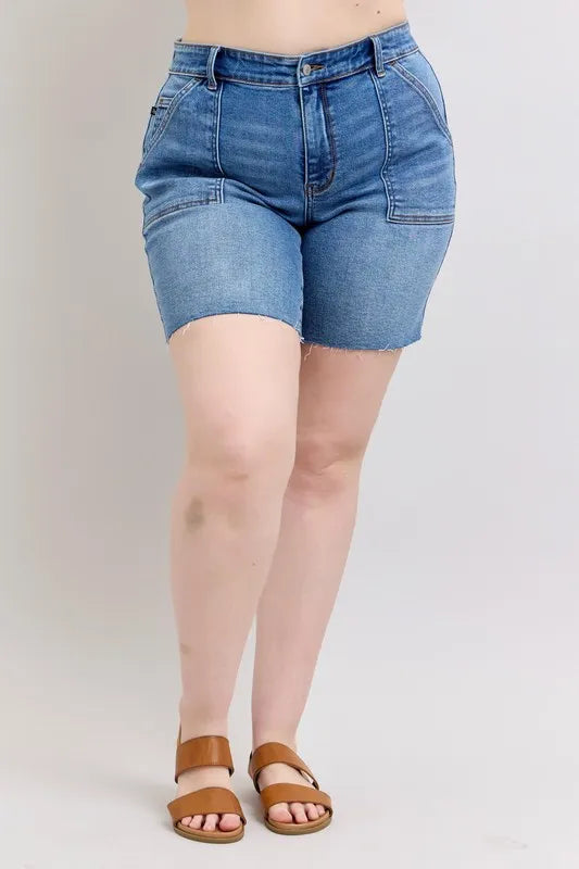 Judy Blue Full Size Mid Rise Bermudas Denim Shorts W/ Back Flap Pockets Plus Size