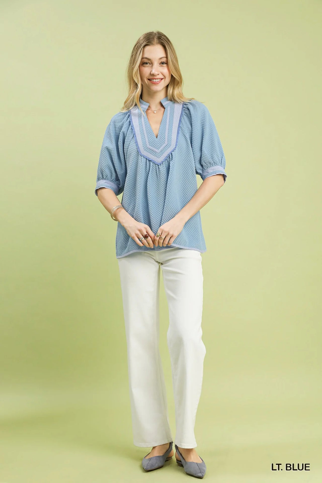 Umgee Textured Jacquard Contrast Trim Top