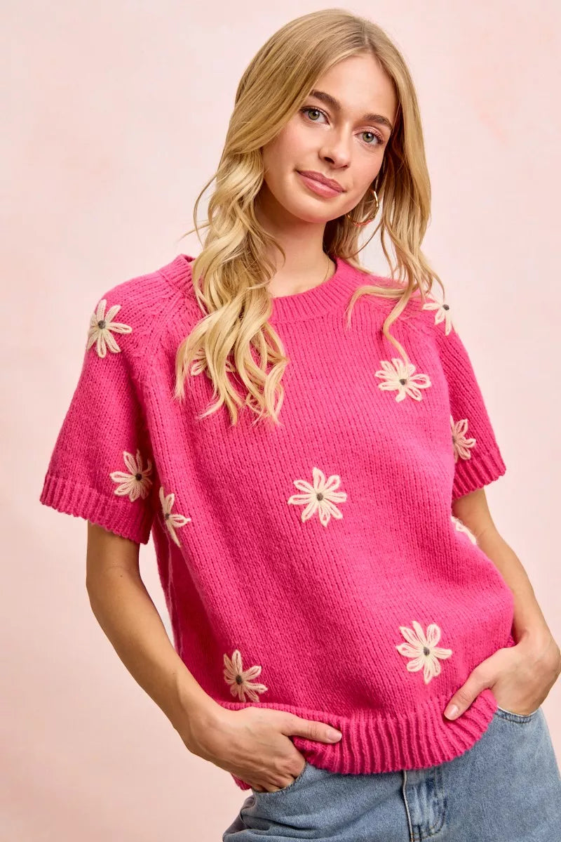BiBi Flower Embroidered Short Sleeves Knit Top
