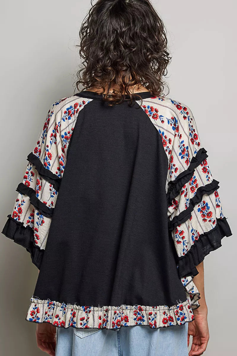 POL Round Neck Half Sleeve Contrast Floral Lace Oversized Knit Top