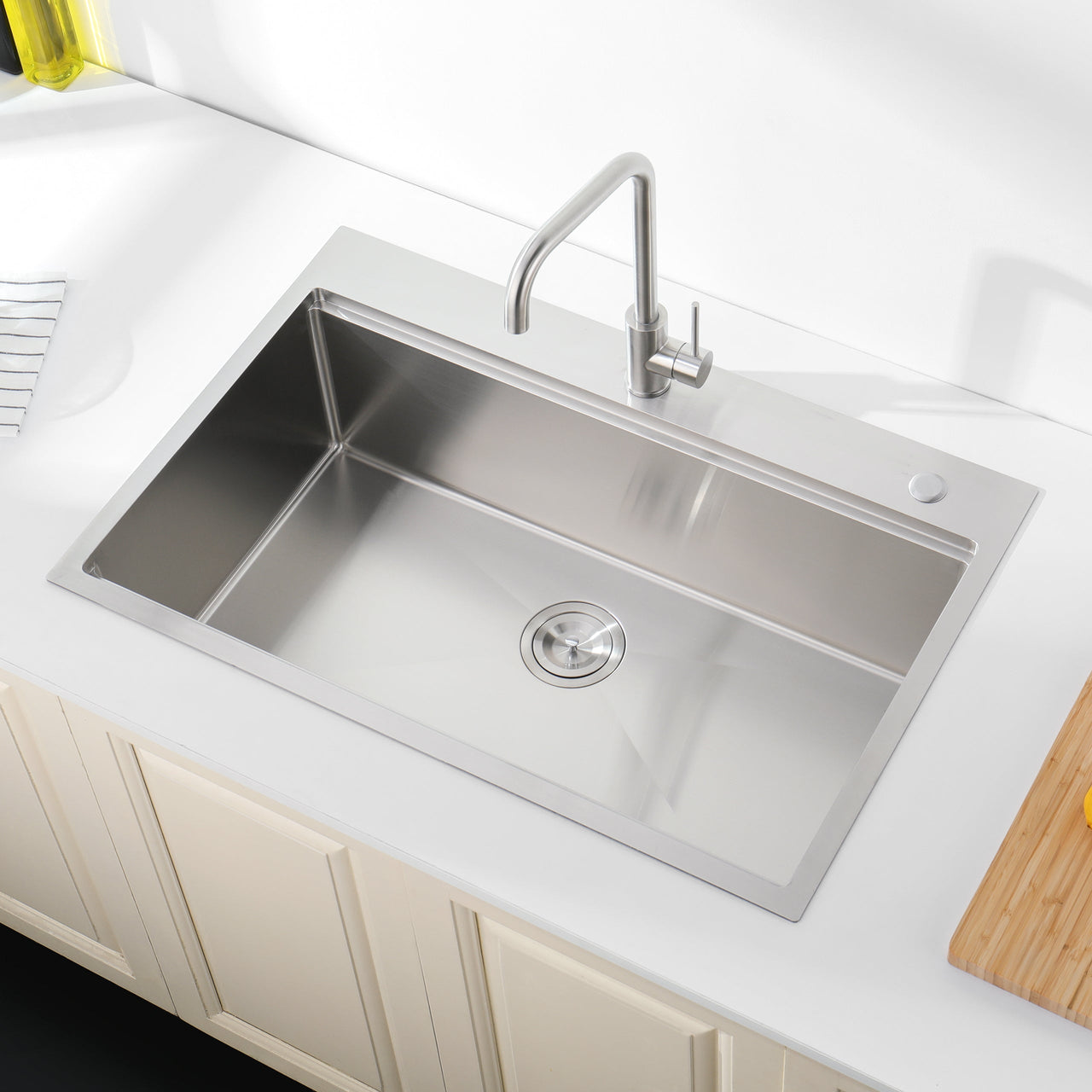 Stainless Steel Kitchen Sink, 33″x22″ Single Bowl, Overmount Handmade Sink in Brushed, with Cutting Board, Colander, SS-BR01D-332208