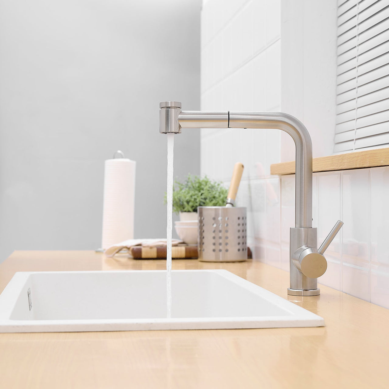 Sink Faucet, Black Kitchen Faucets with Pull out Sprayer, Bathroom Sink Faucets Mini Bar Prep Faucet