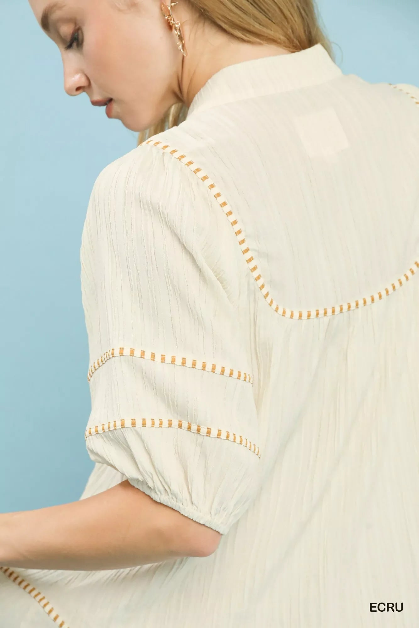 Umgee Textured Short Sleeve Top with Contrast Trim