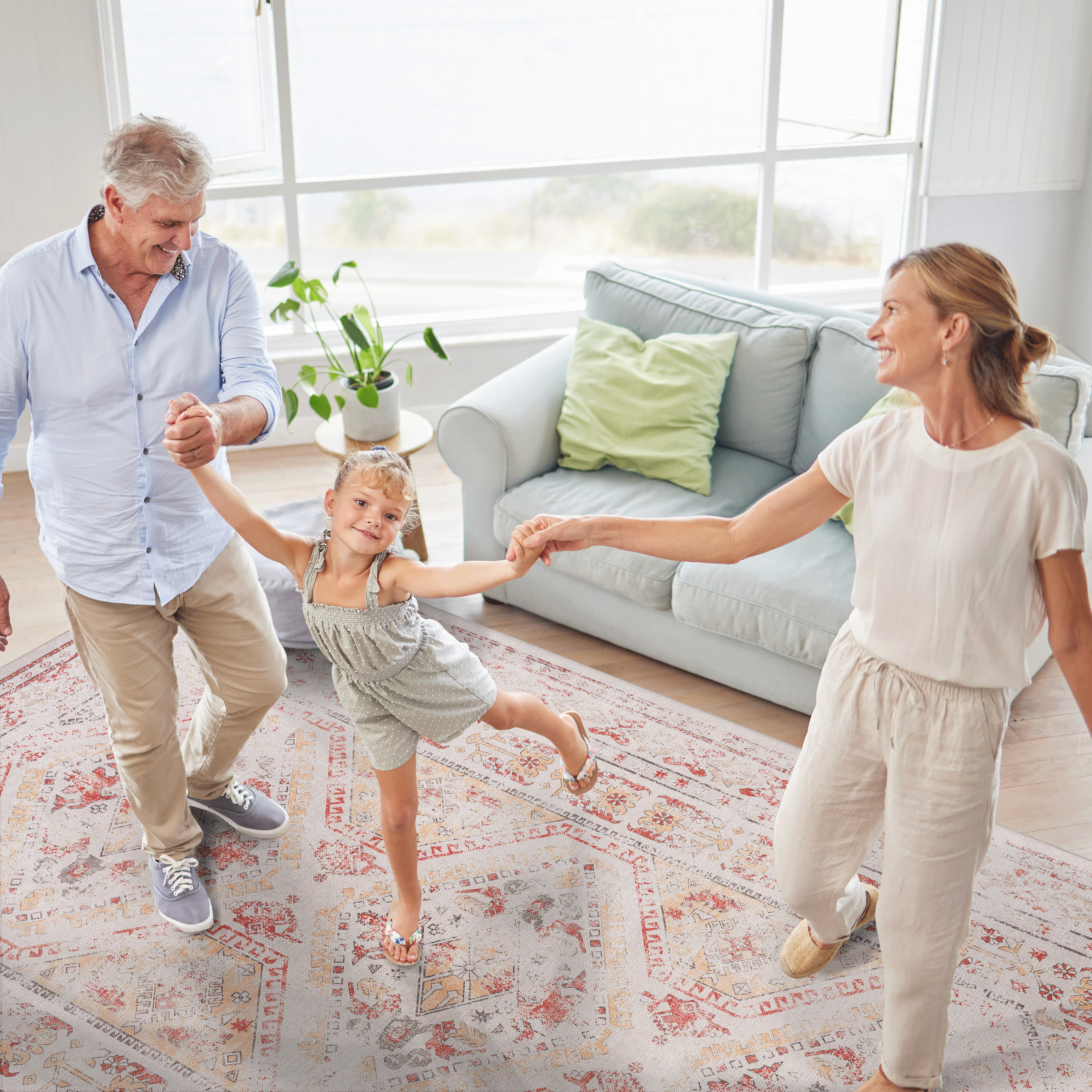 NAAR MAVAL Beige Washable Rug 5x8 Area Rug (Beige, 5' x 8')