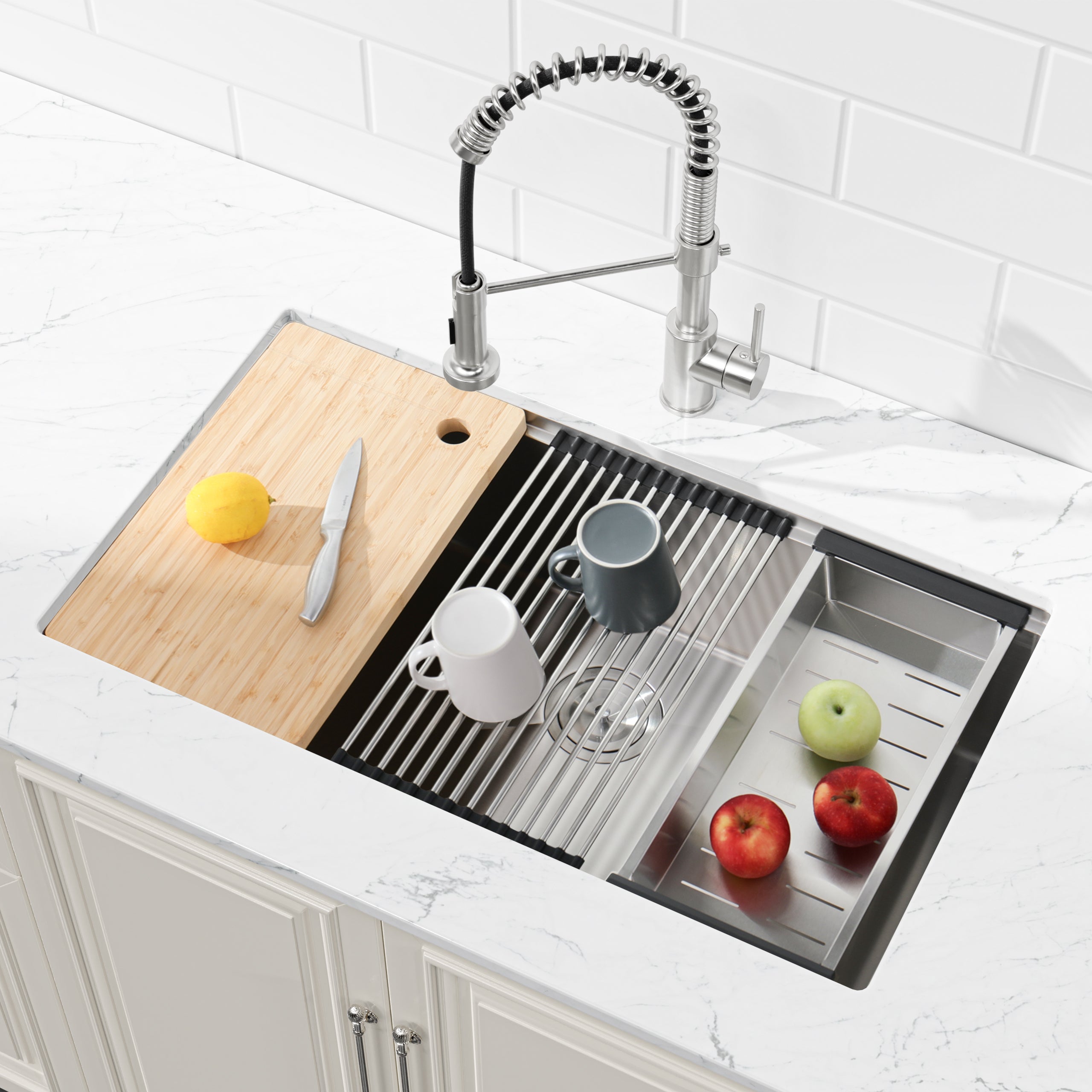 Stainless Steel Kitchen Sink, 30″x19″ Single Bowl, Undermount Handmade Sink in Brushed, with Cutting Board, Colander