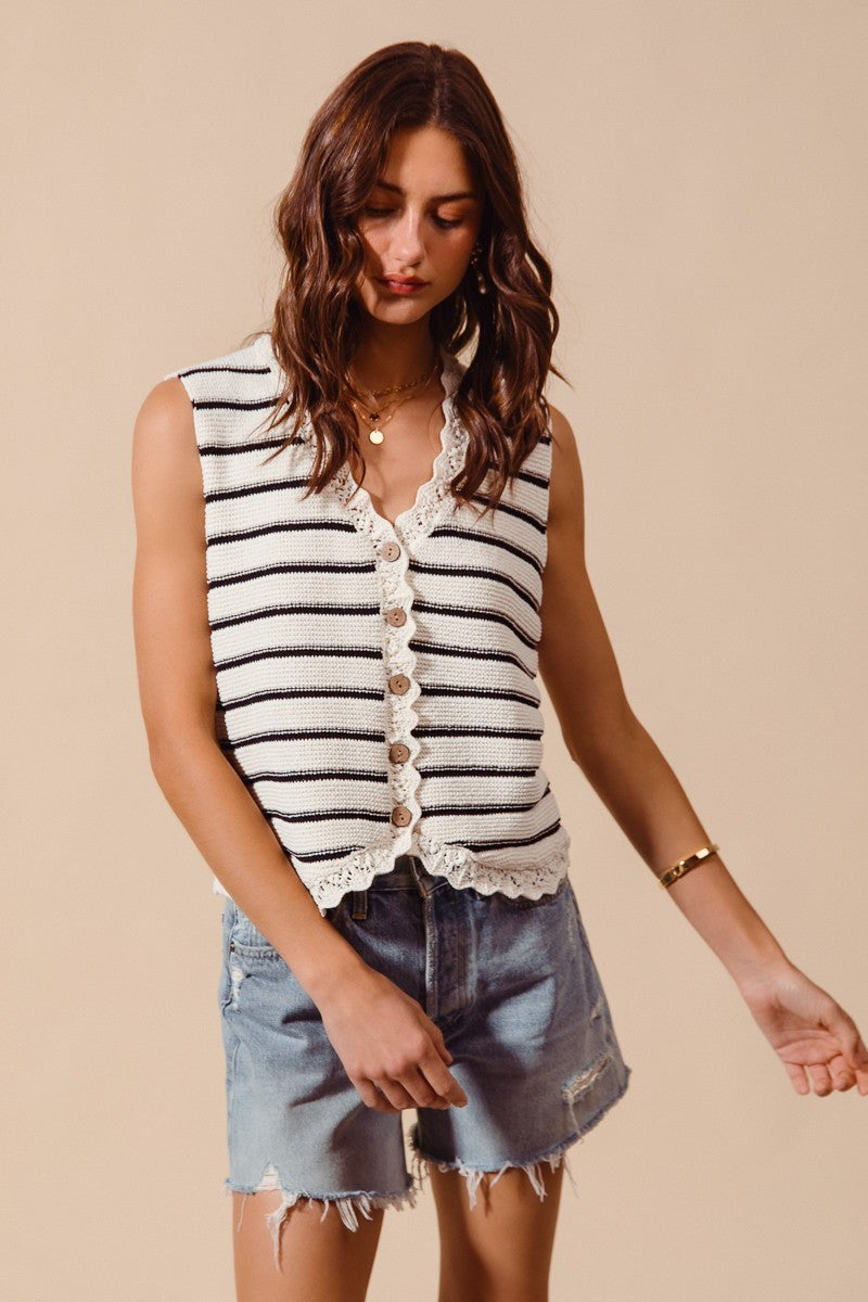 SO ME Buttoned Front Stripe Texture Knitted Sweater Vest